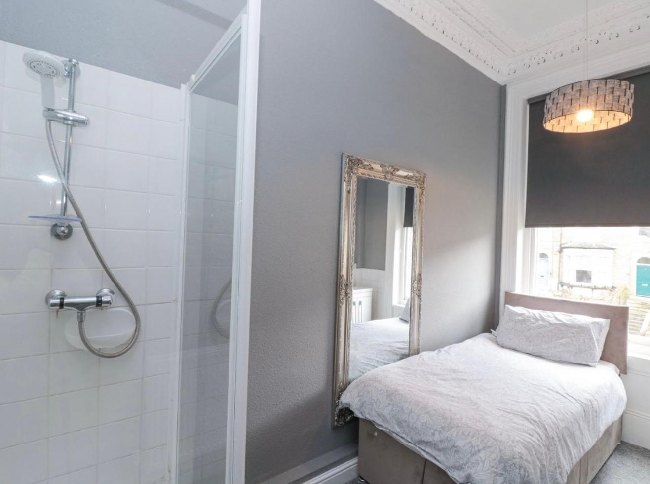 スカーバラ Westbourne Houseヴィラ エクステリア 写真