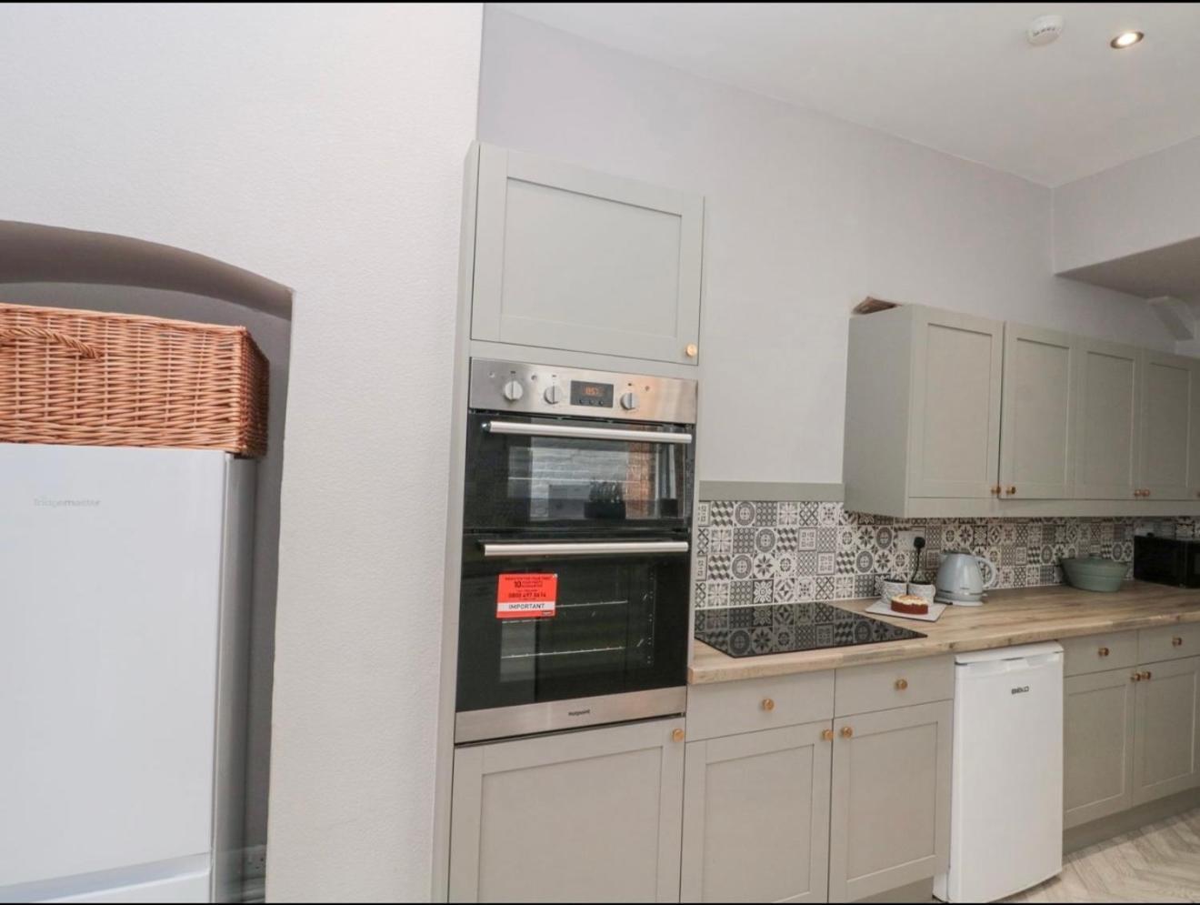 スカーバラ Westbourne Houseヴィラ エクステリア 写真